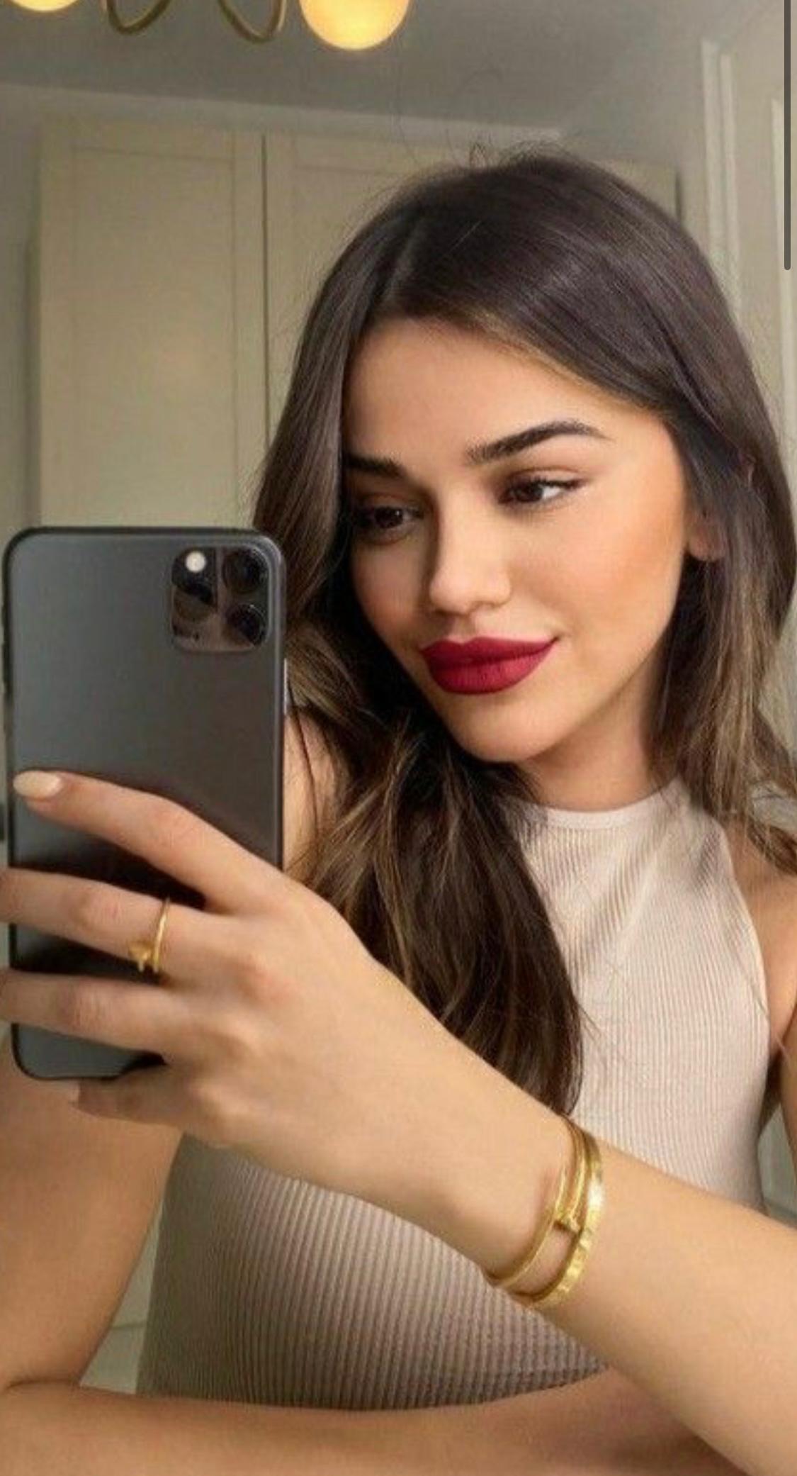 Trabzon Escort: Lüks ve Keyifli Deneyim